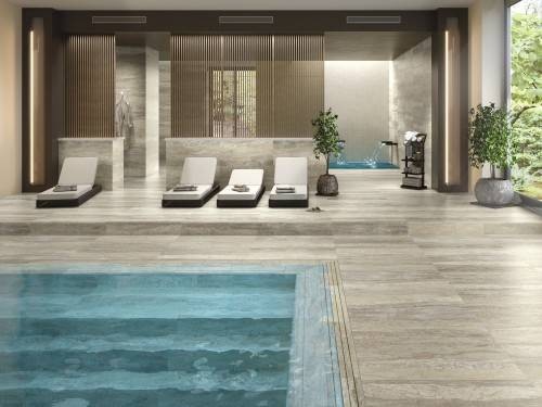Carrelage effet travertin couleur beige veiné finition mat 30 x 60 collection Zen InstaHouse sol piscine intérieure